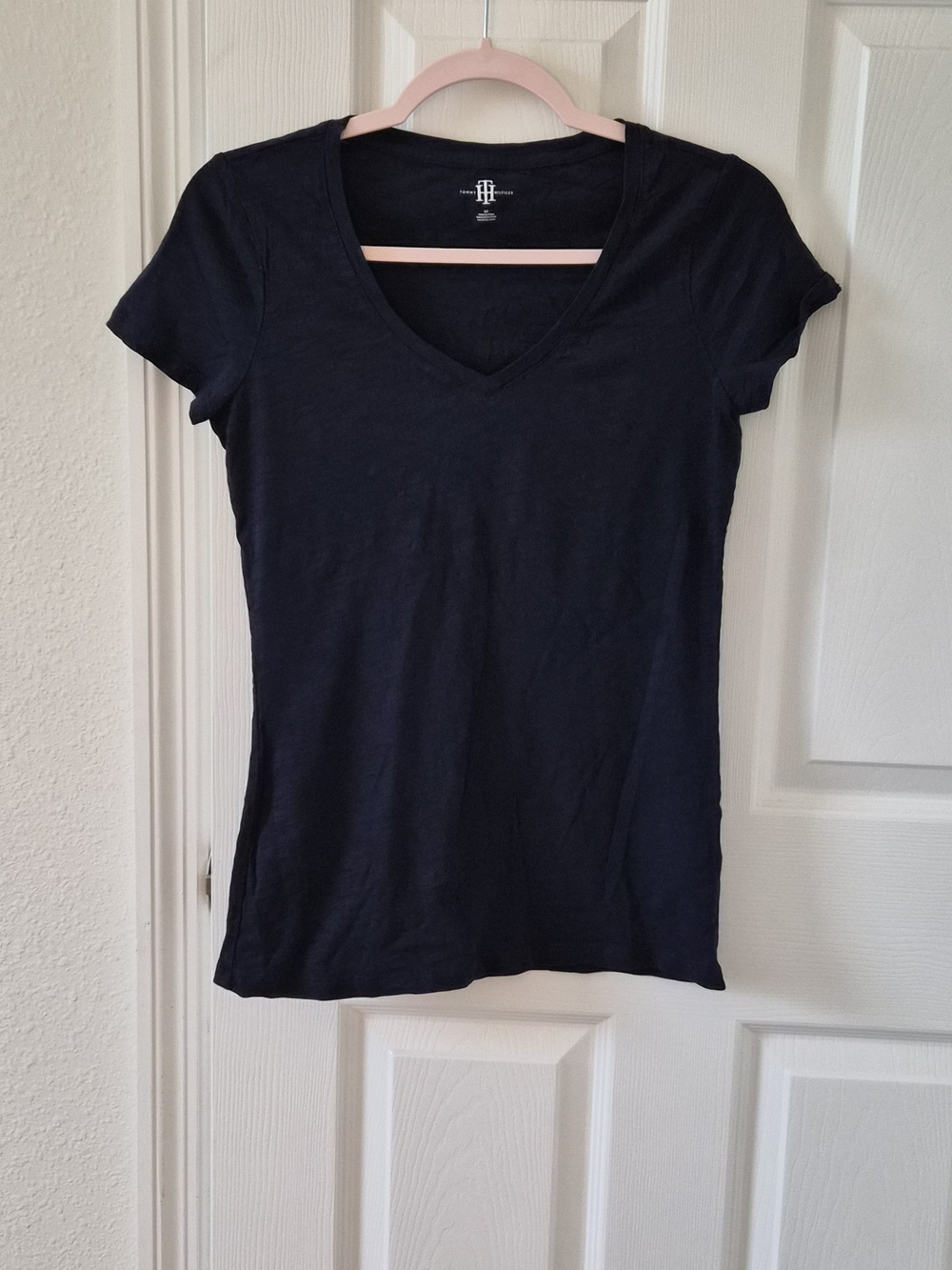 Tommy Hilfiger Women's Dark Navy V-Neck Short Sleeve Tee